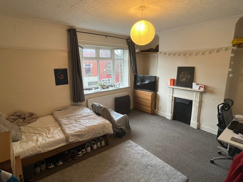 Room Back Methley Drive in Leeds