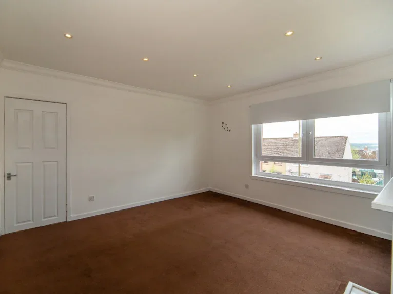 Flat Burnside Road in Gorebridge