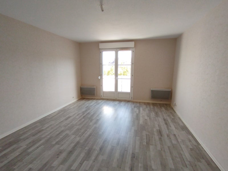 Flat Rue Louis Blanc in Moulins