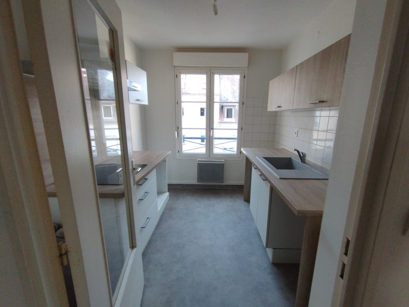 Flat Rue Louis Blanc in Moulins