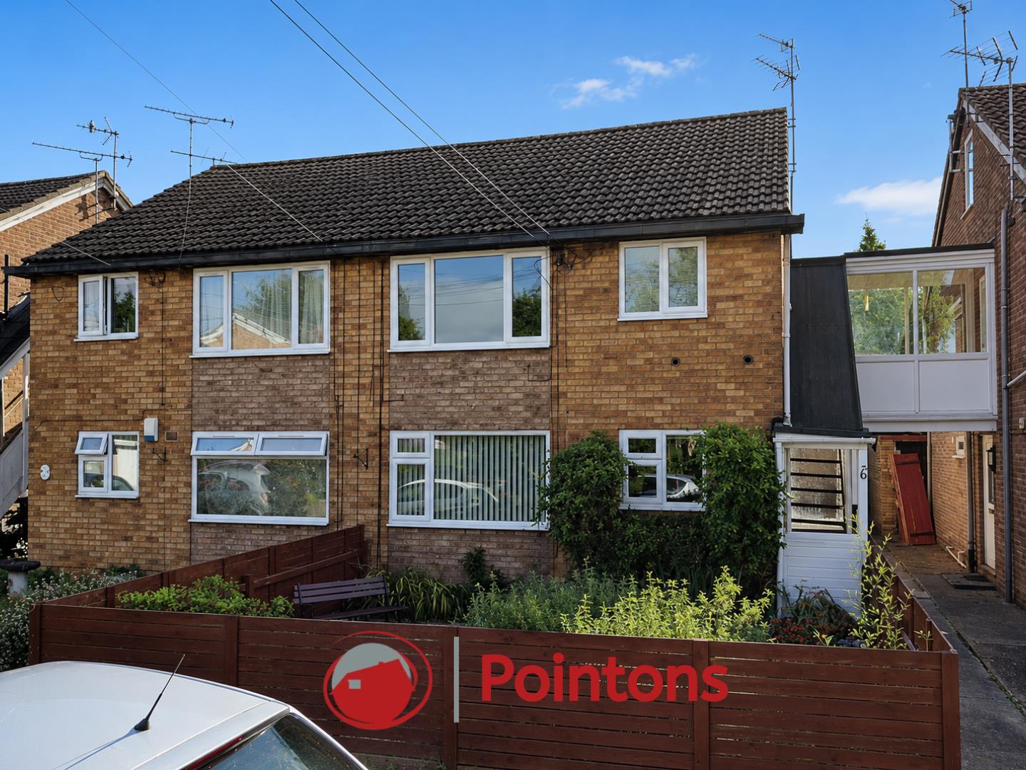 Flat Deegan Close in Coventry