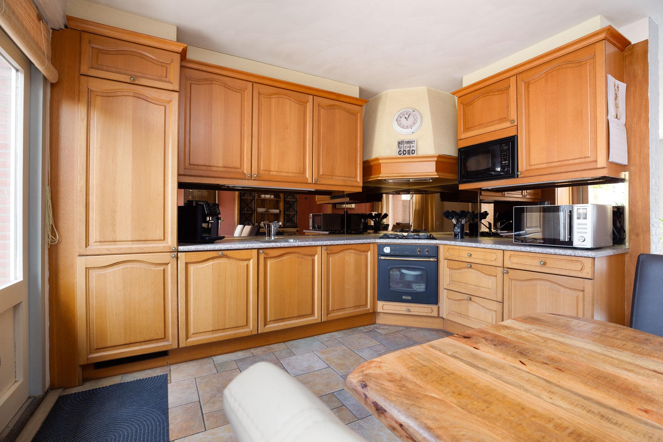 Tussenwoning te koop: Brahmspark 13, Waalwijk