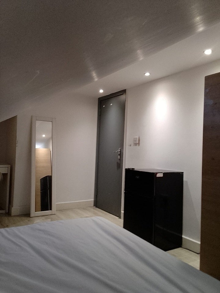 Room Brantwood Road in Greater London