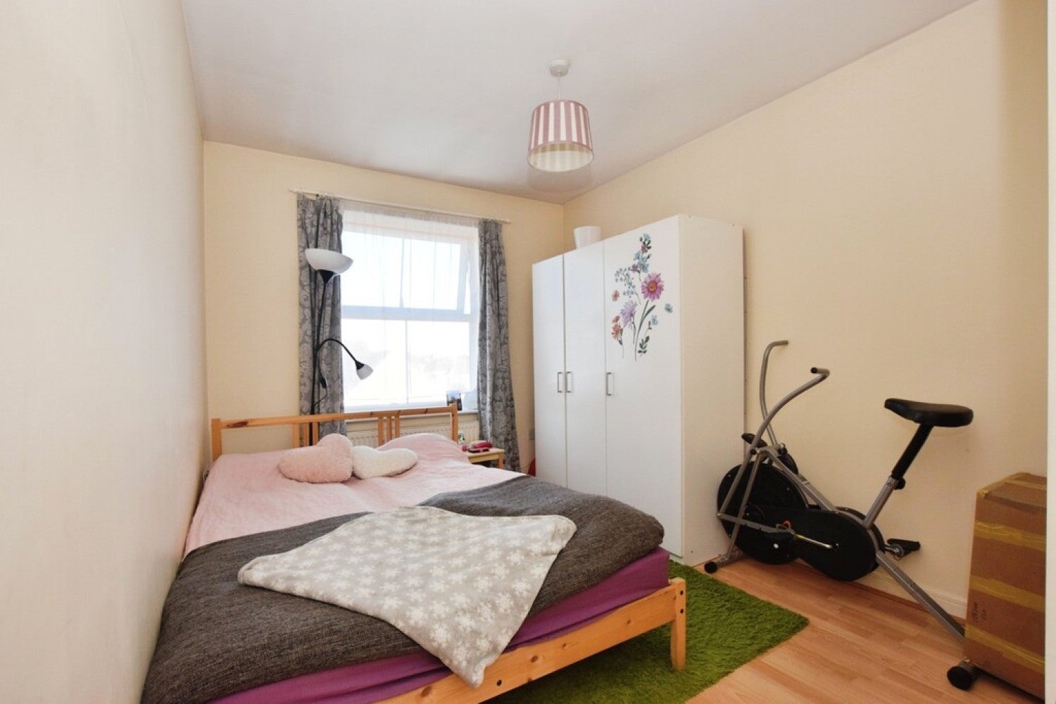 Flat Highley Drive in Coventry