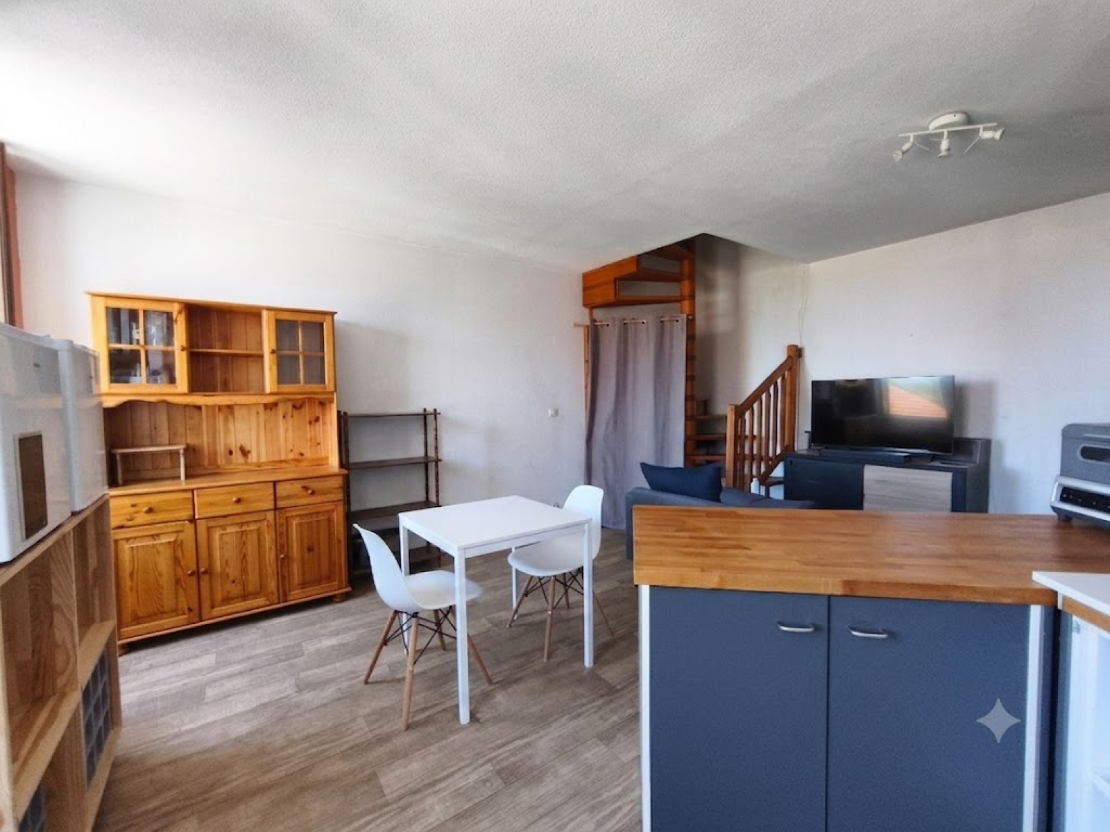 Flat Rue Charles de Gaulle in Saint-Vit