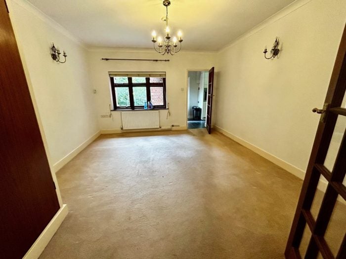 House Saint Michaels Close in Great Yarmouth