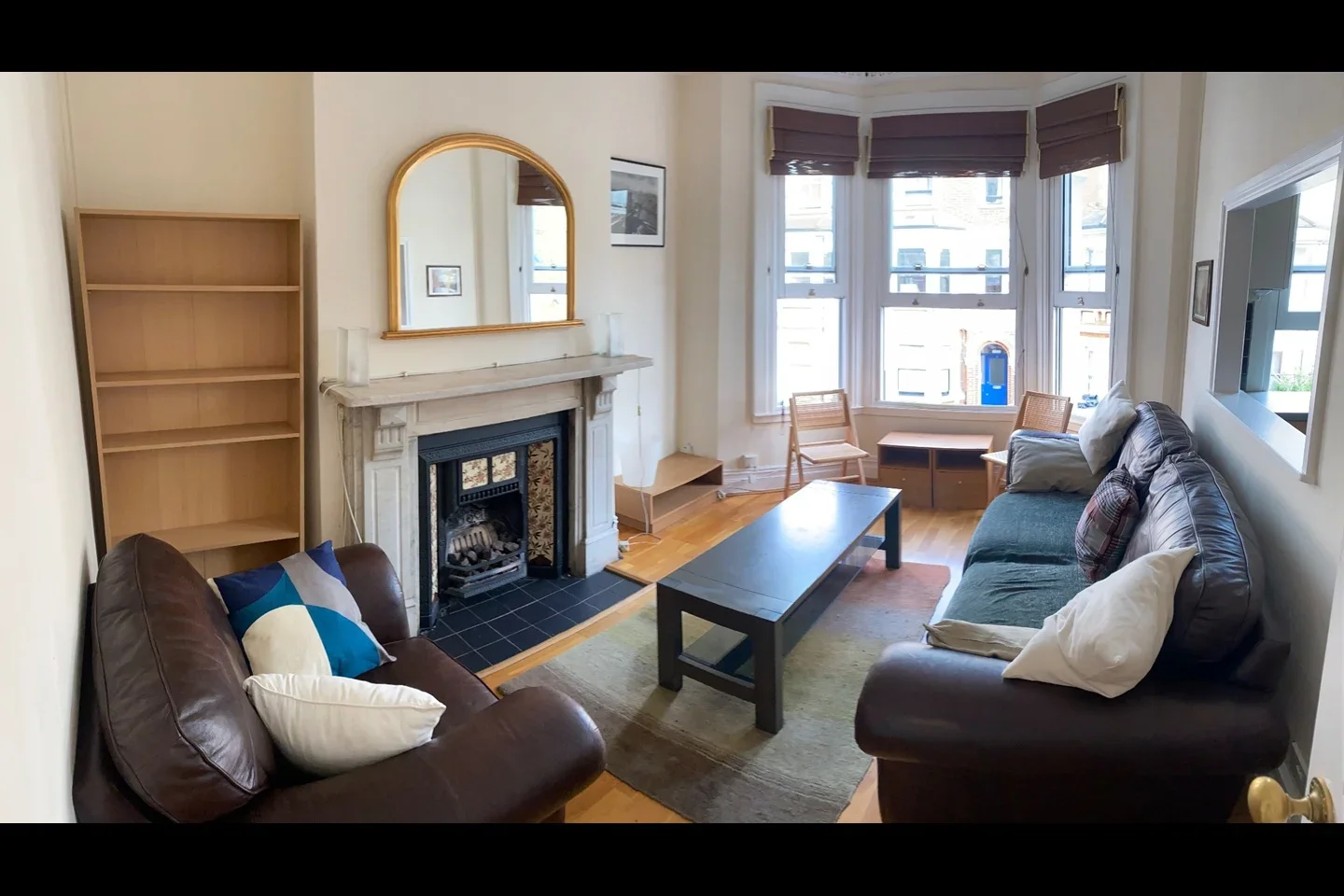 Flat Tregothnan Road in Greater London