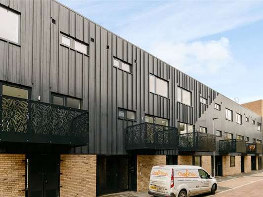 Flat Hartree Lane in Cambridge