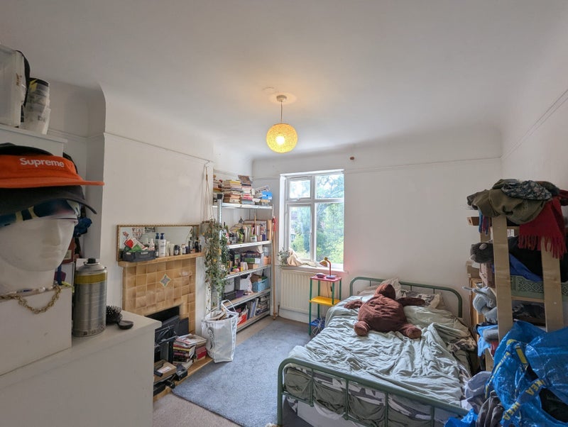 Room Bramshill Gardens in Greater London