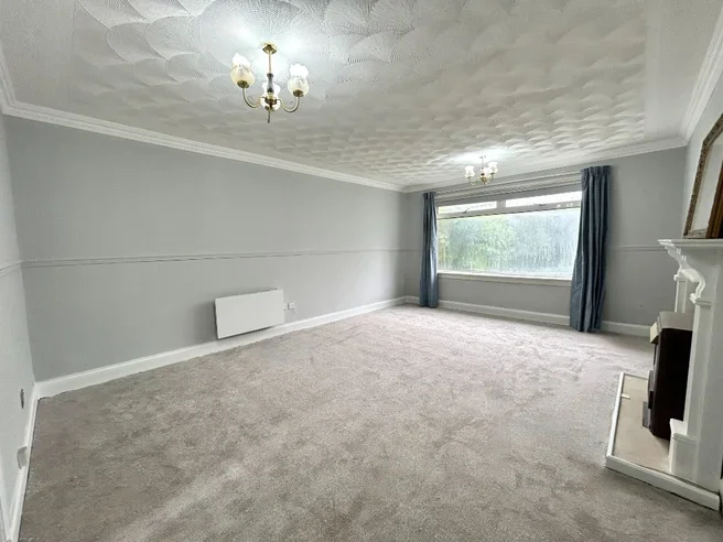 Flat St Mungo Avenue in Glasgow