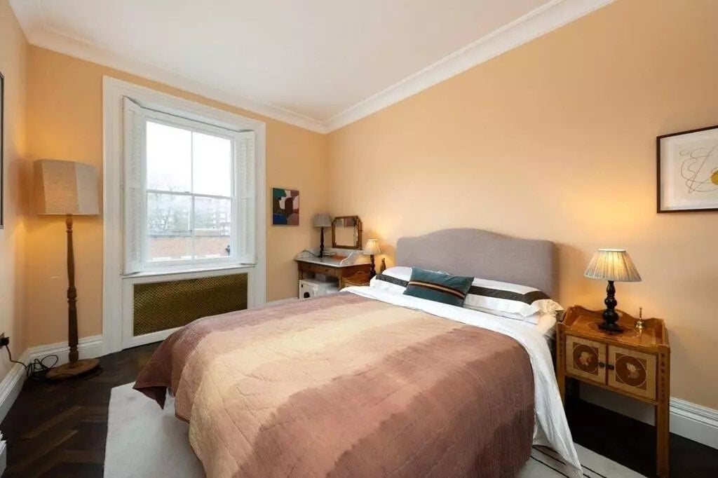 Flat Ennismore Gardens in City of Westminster