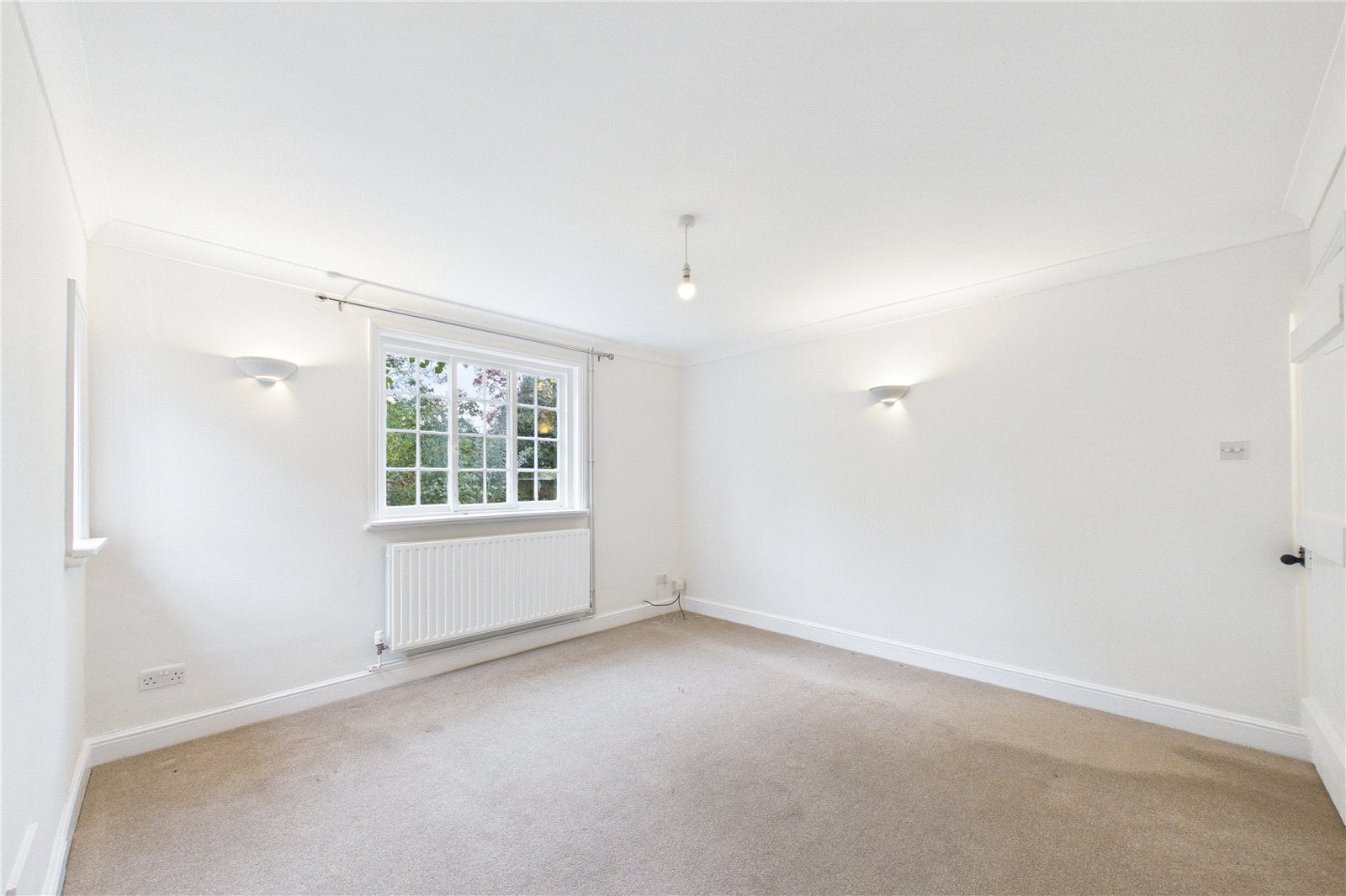 House Moulsford Mews in Reading