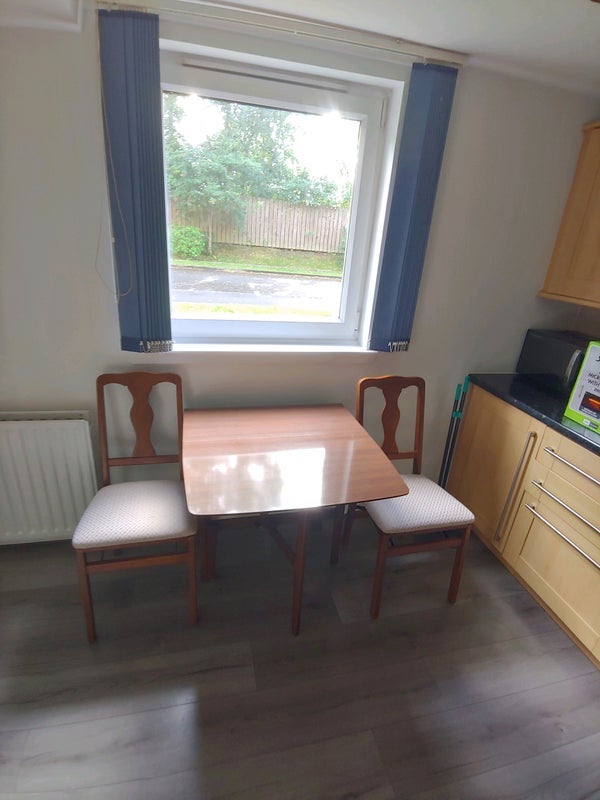 Flat Greenlaw Court in Glasgow