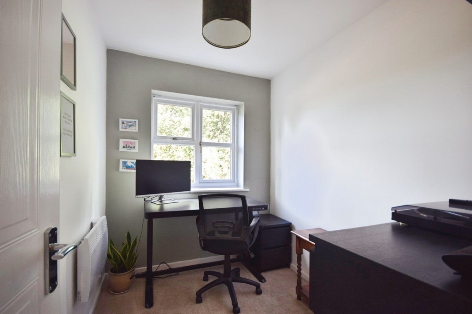 Flat Agmore Road in Bromsgrove