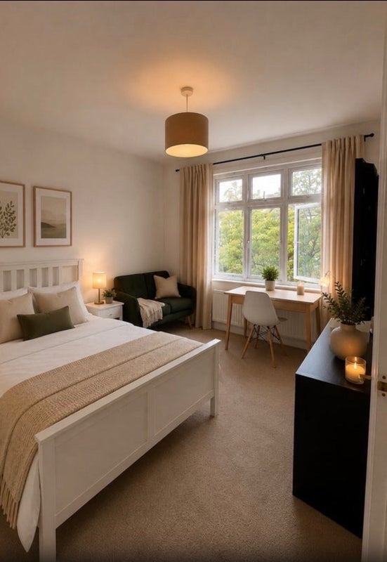 Room Fox's Path in Greater London