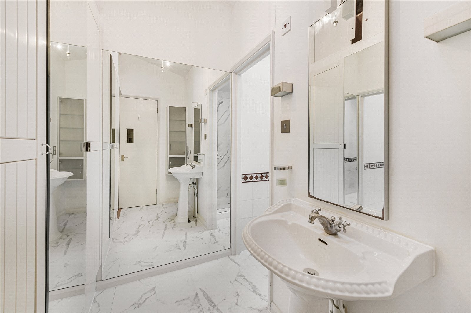 Flat Ennismore Gardens in City of Westminster