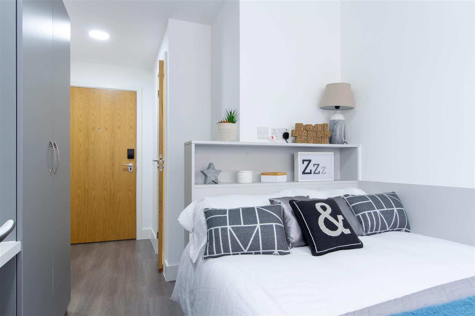 Flat Havannah Street in Glasgow