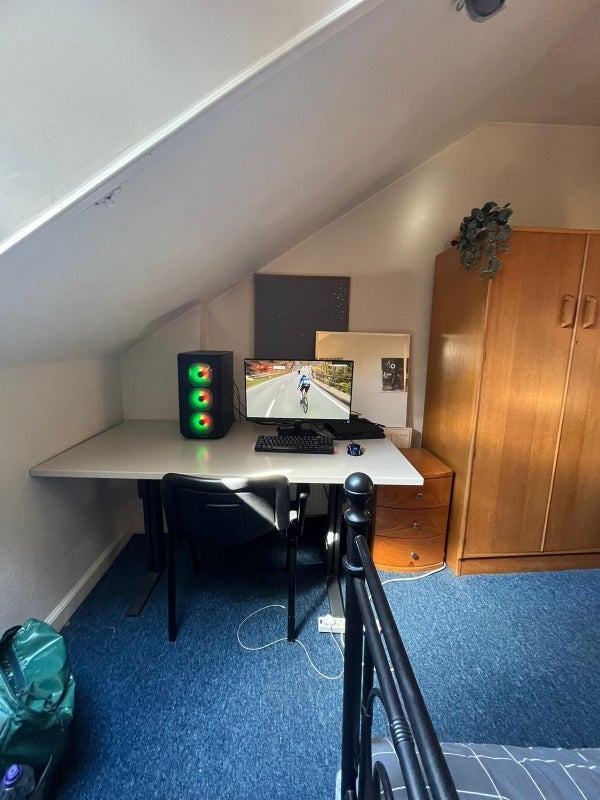 Room Spottiswoode Street in City of Edinburgh