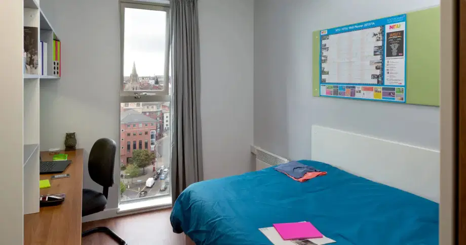 Room Bromley Place in Nottingham