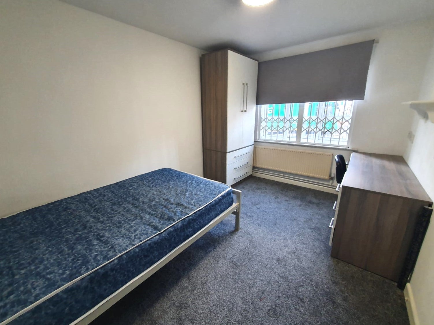 Room Russell Street in Nottingham