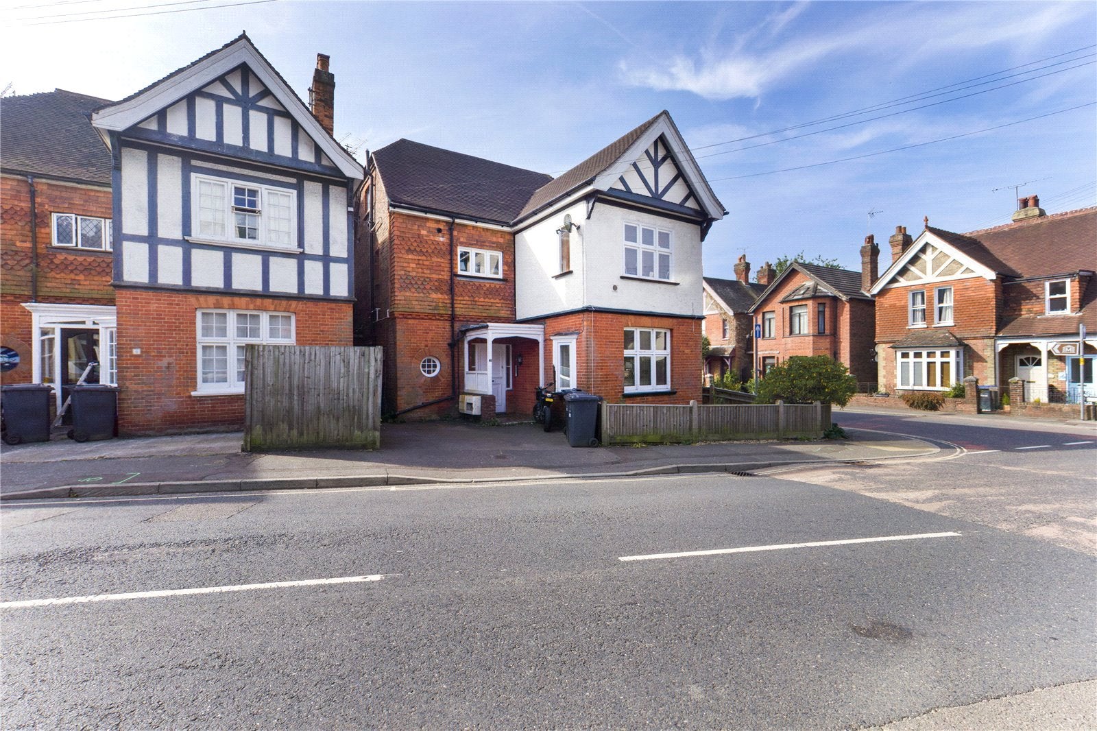 Flat De La Warr Road in Mid Sussex