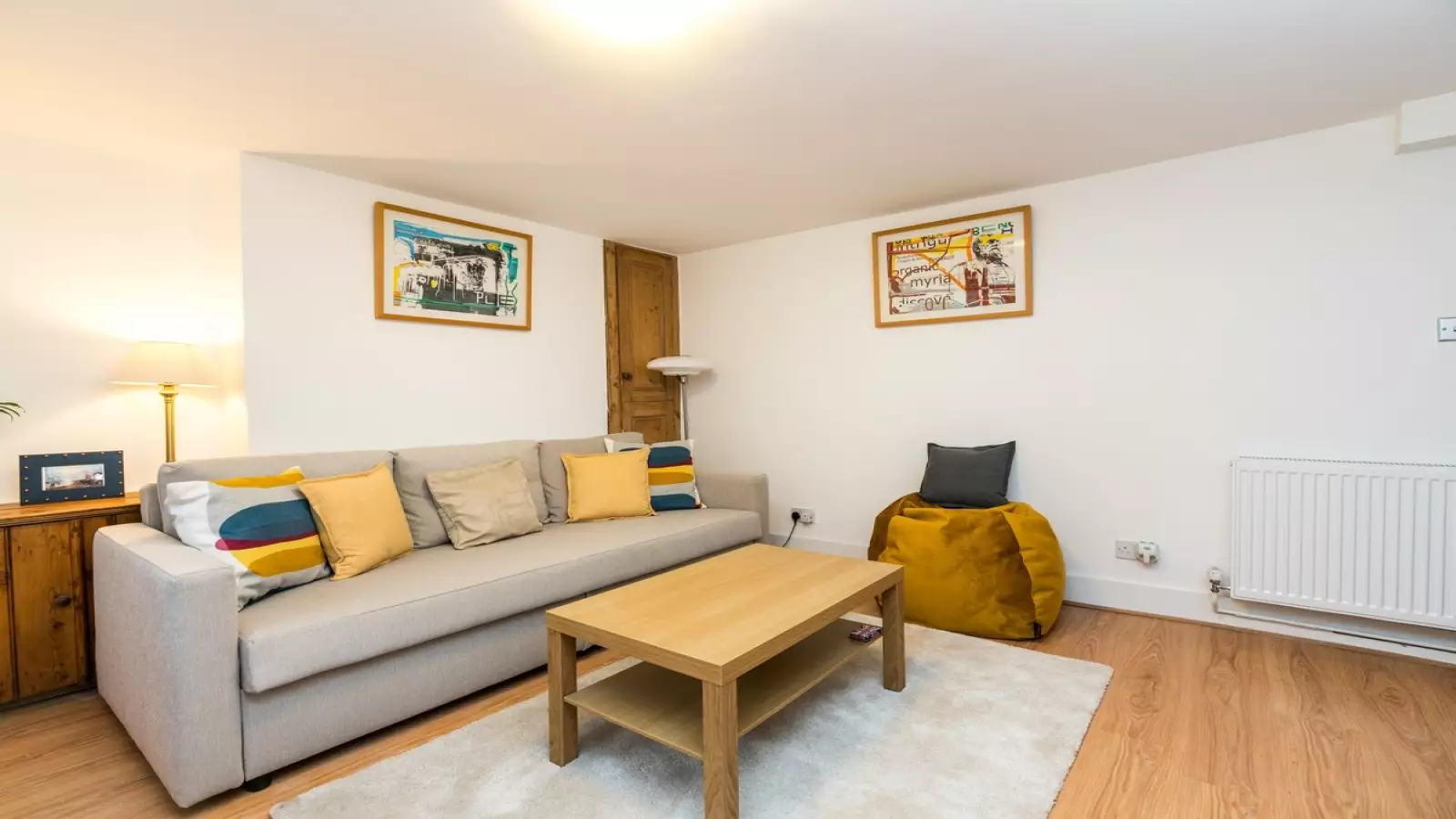 Flat Ommaney Road in Greater London