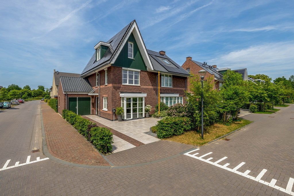 Huis Tuinbouwweg 27 in Waddinxveen