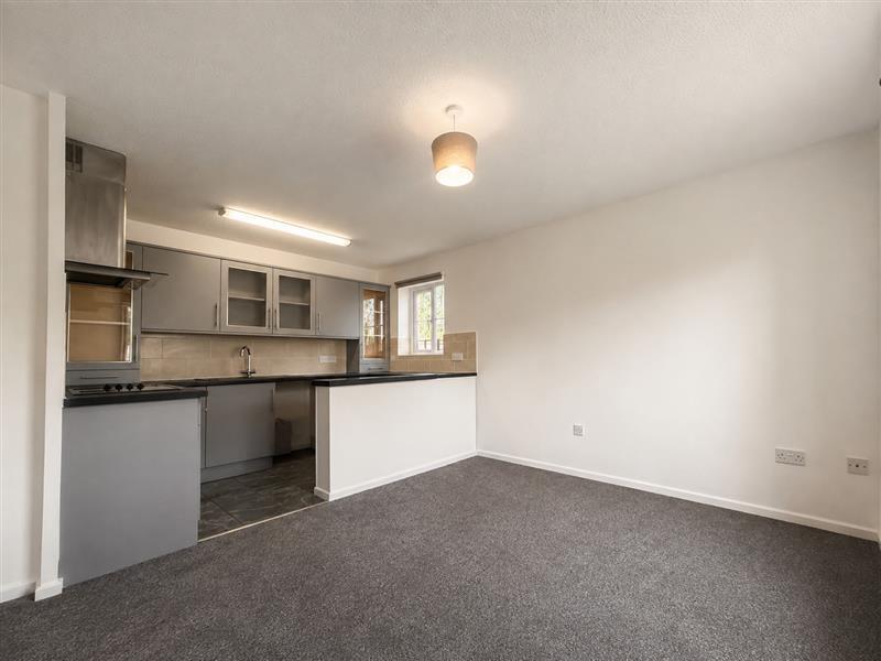 Flat Rothermere Close in Cheltenham