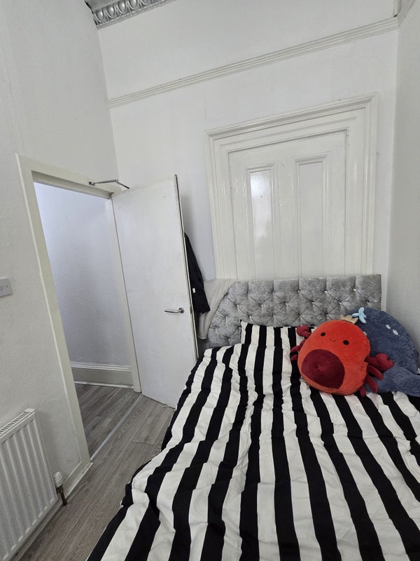 Room South Clerk Street in City of Edinburgh