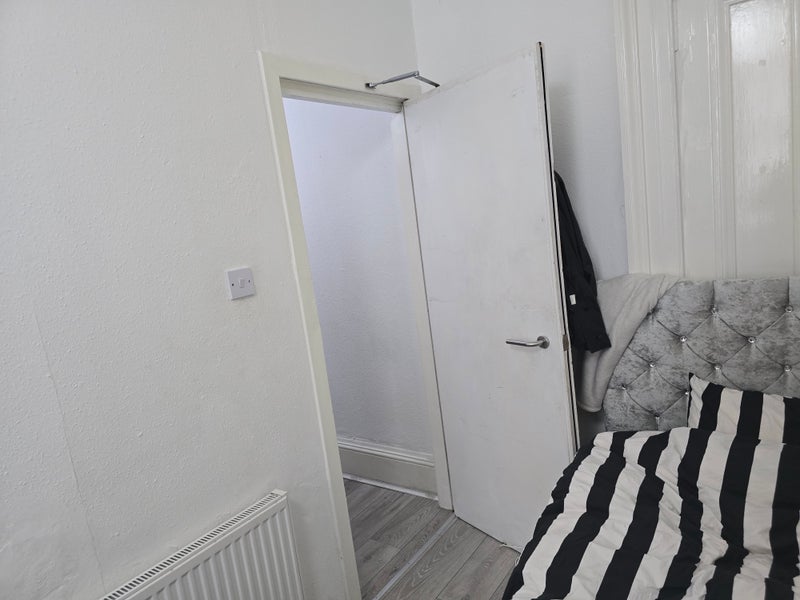 Room South Clerk Street in City of Edinburgh