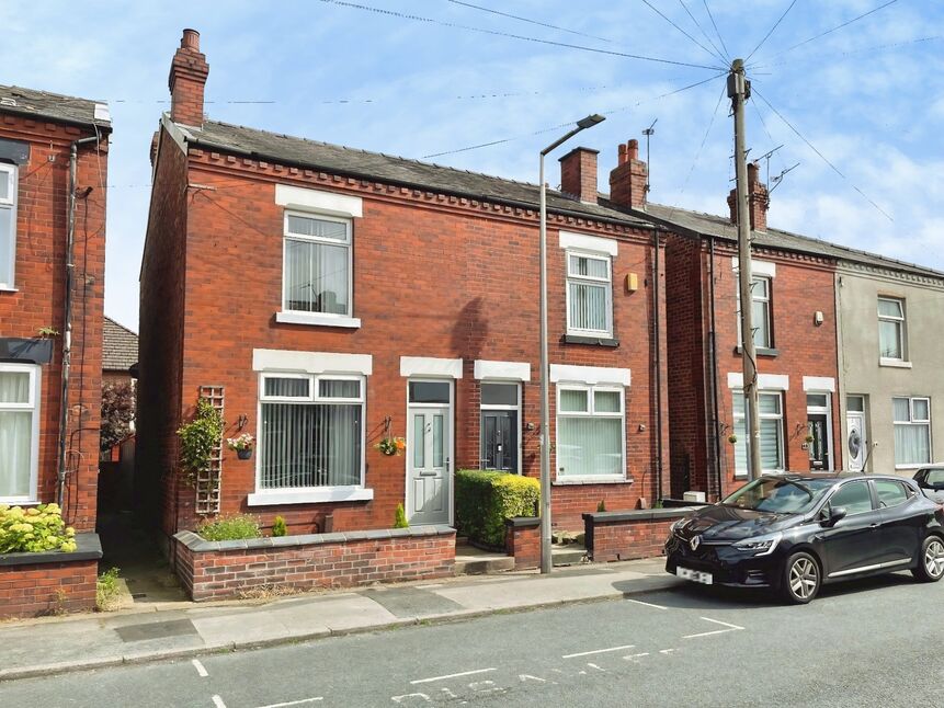 House Westwood Road in Hazel Grove