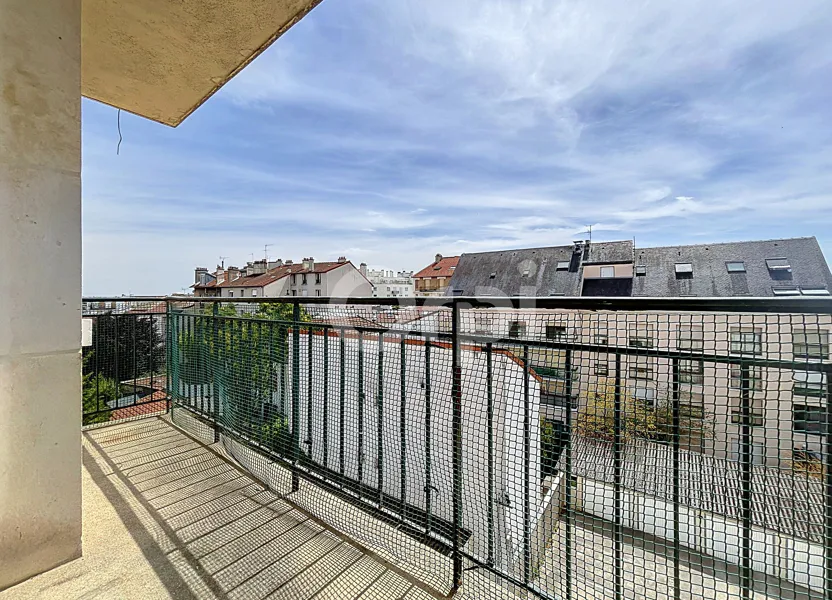 Flat Rue Guy Môquet in Nogent-sur-Marne