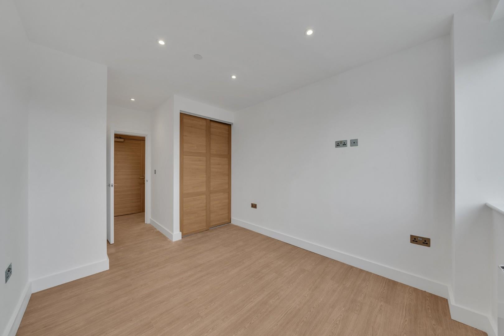 Flat Croydon Road in Greater London
