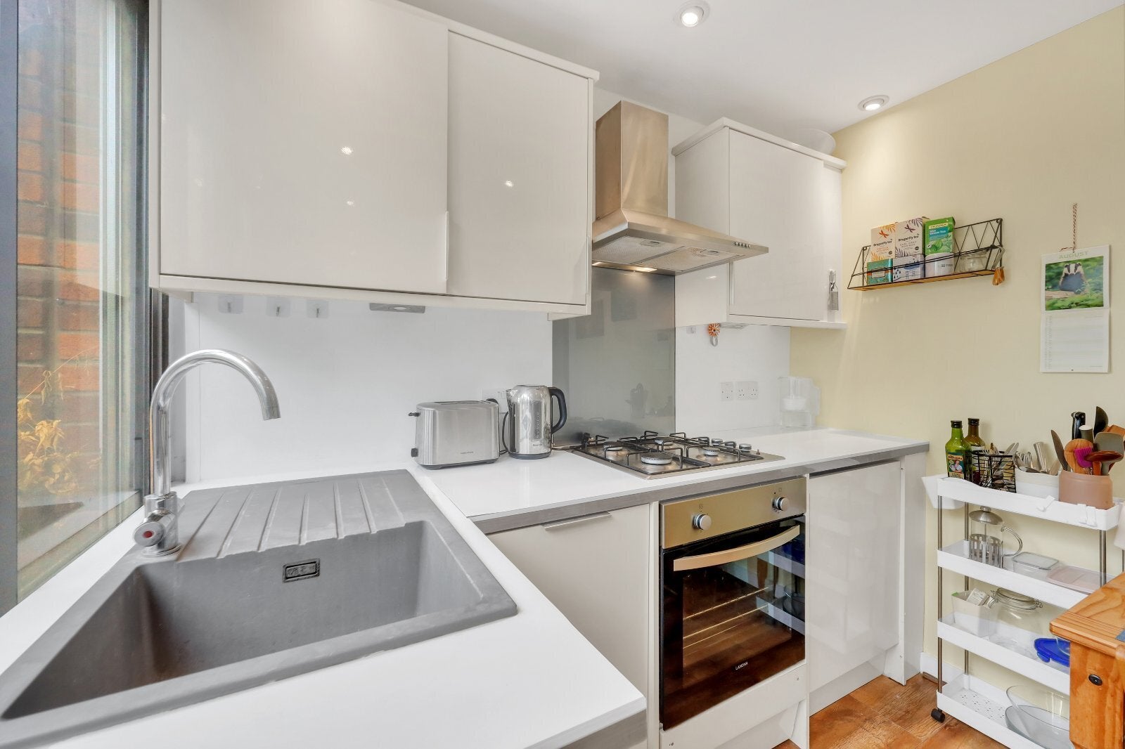 Flat Richmond House in Greater London