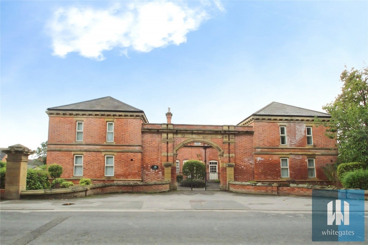 House Marchcote Lane in Bradford
