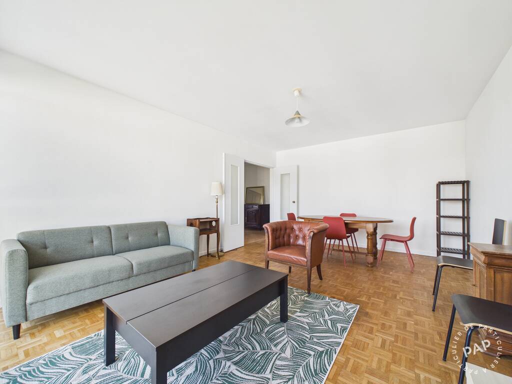 Flat Boulevard Jules Verne in Nantes