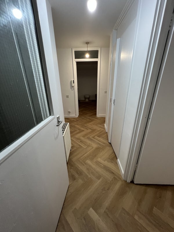 Flat Bath Close in Greater London