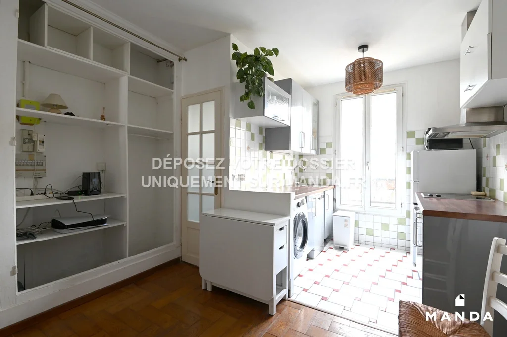 Flat Rue Curton in Clichy