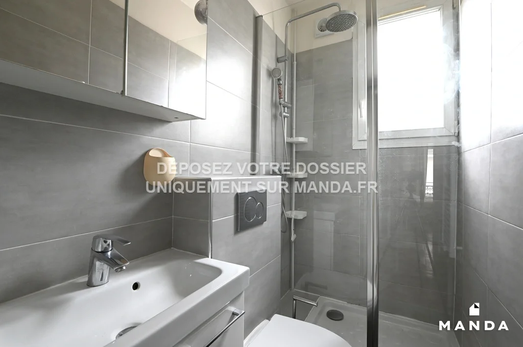 Flat Rue Curton in Clichy