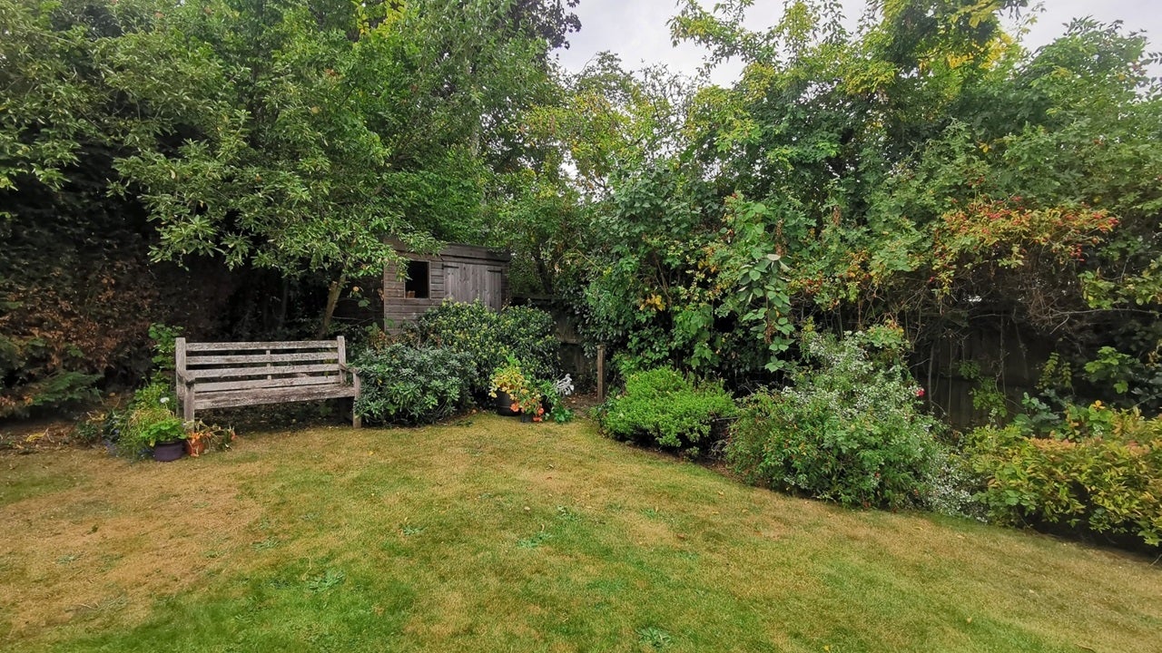 House Woodlands in Wakefield