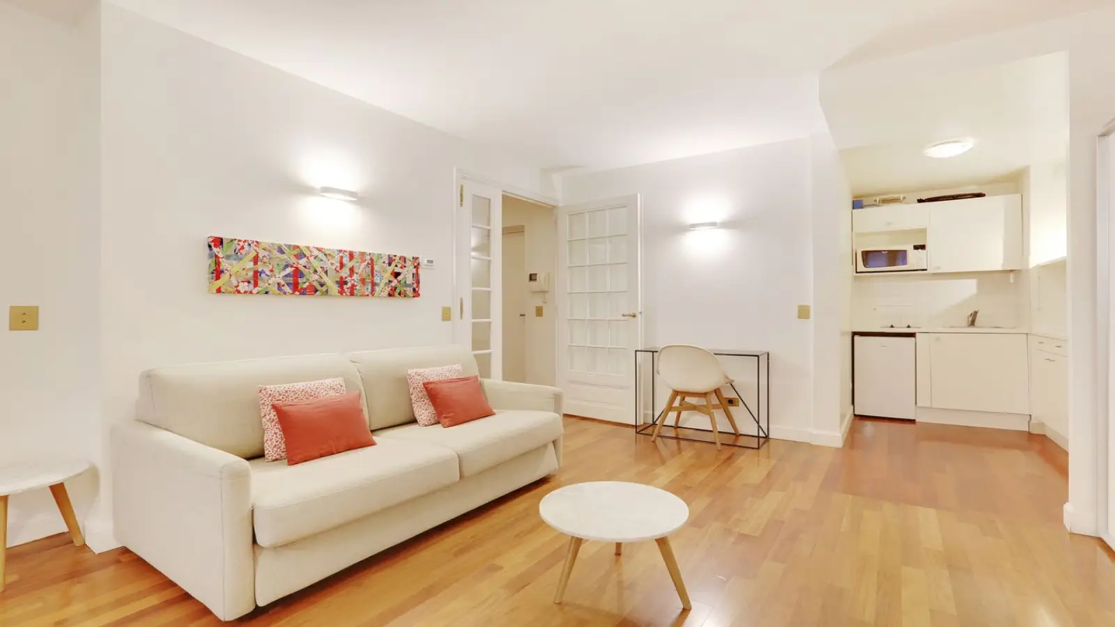 Flat Rue Daunou in Paris
