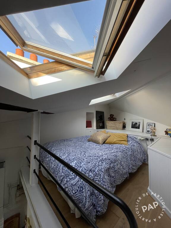 Appartement Cour de Rome à Paris