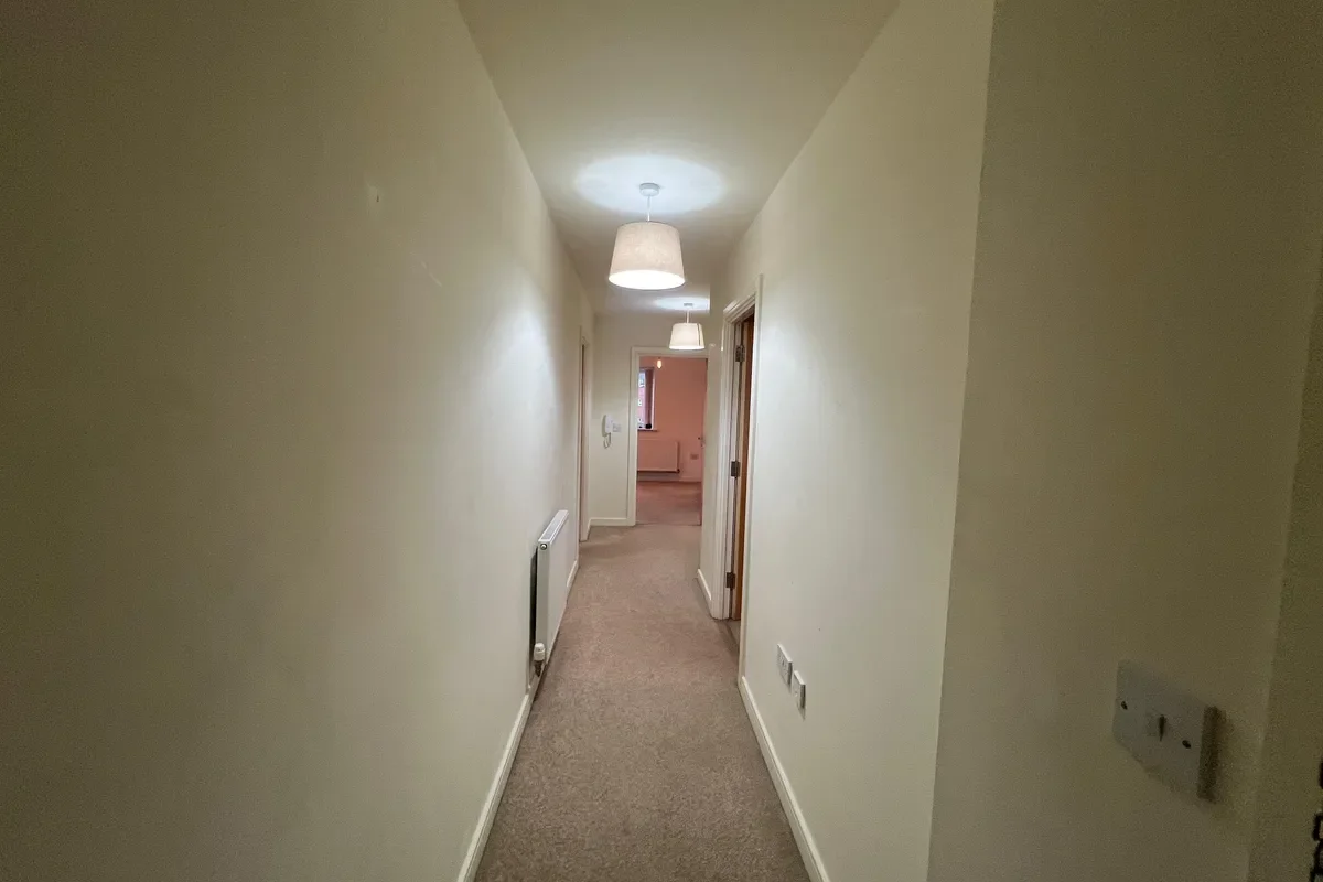 Flat Old Towcester Road in Northampton