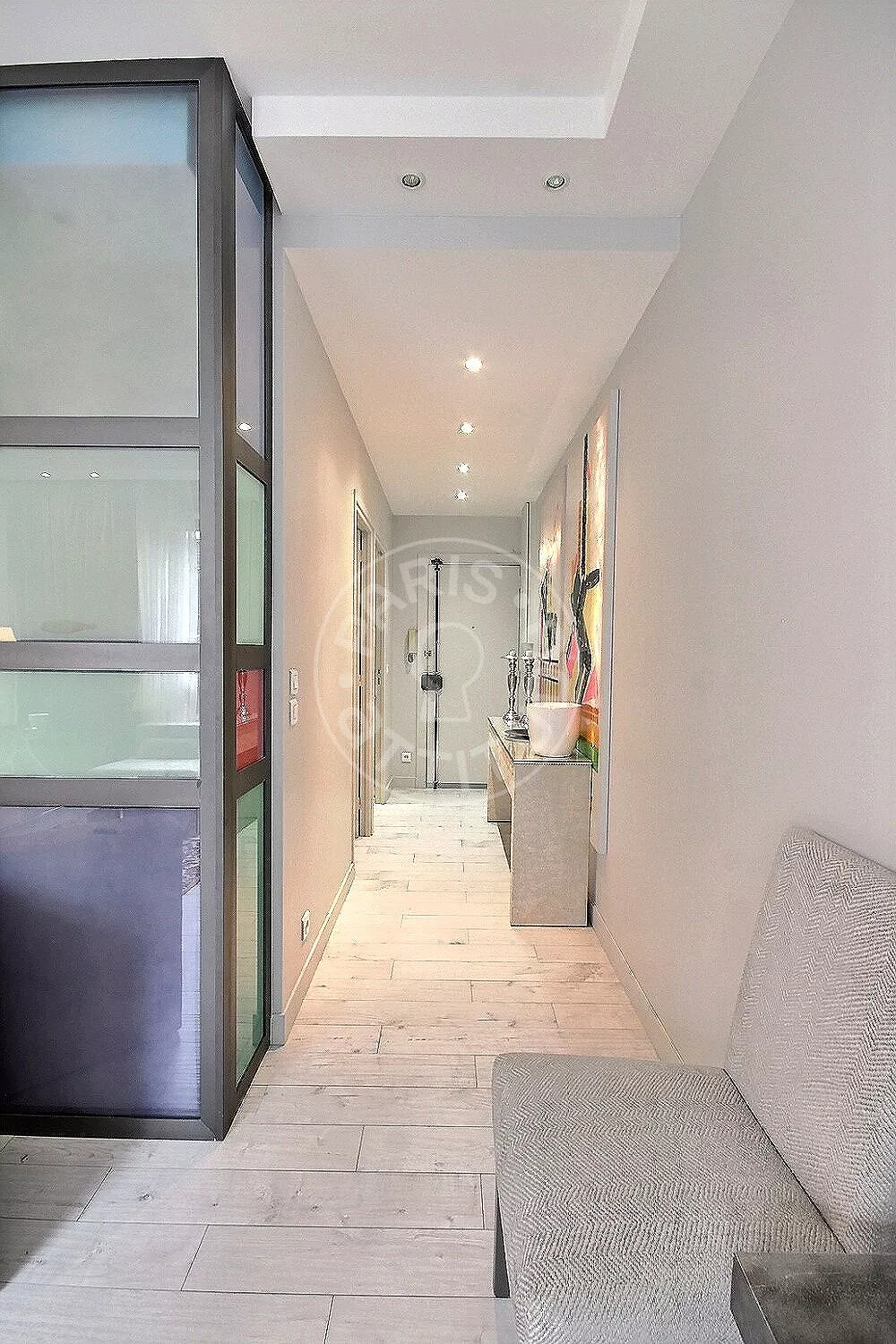 Appartement Rue de Berri à Paris