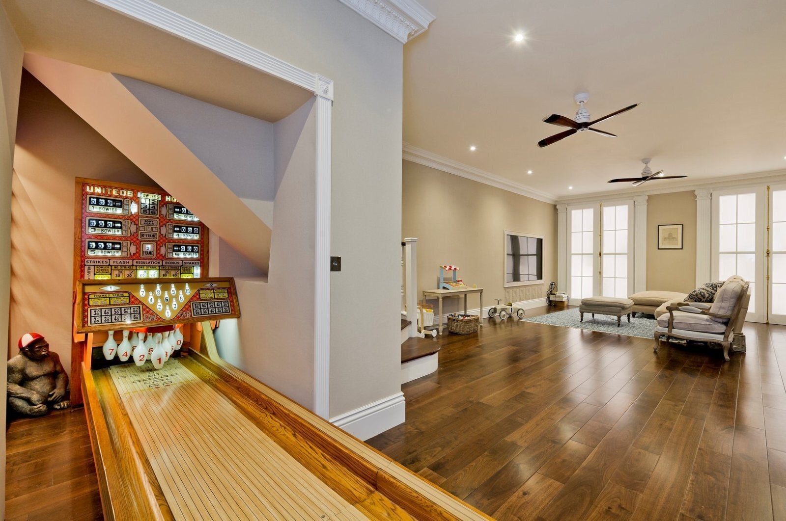 House Thurloe Square in Greater London