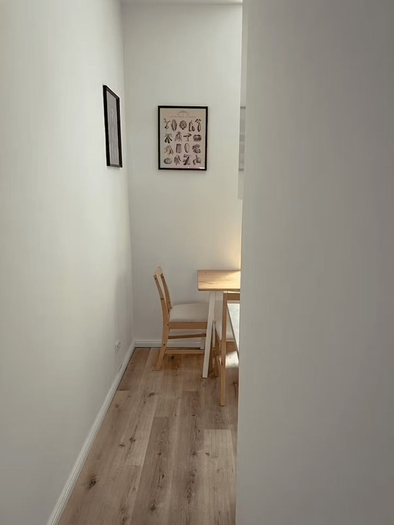 Zimmer Emser Straße in Berlin