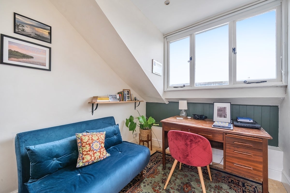 Flat Westview Orchard in Freshford