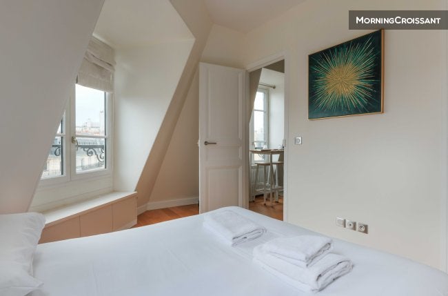 Flat Avenue Kléber in Paris