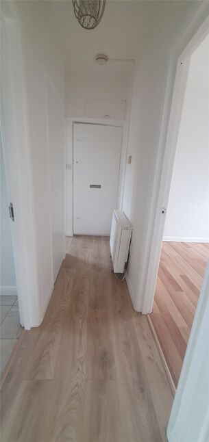 Flat Waterloo Road in Southampton