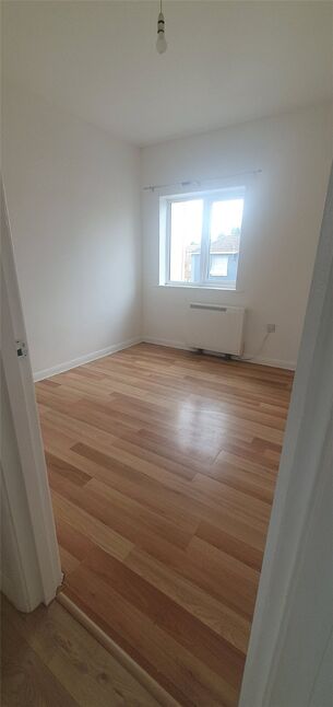 Flat Waterloo Road in Southampton